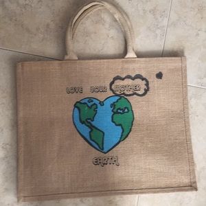 Tote bag